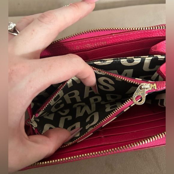 Marc by Marc Jacob’s - Picture 3 of 6